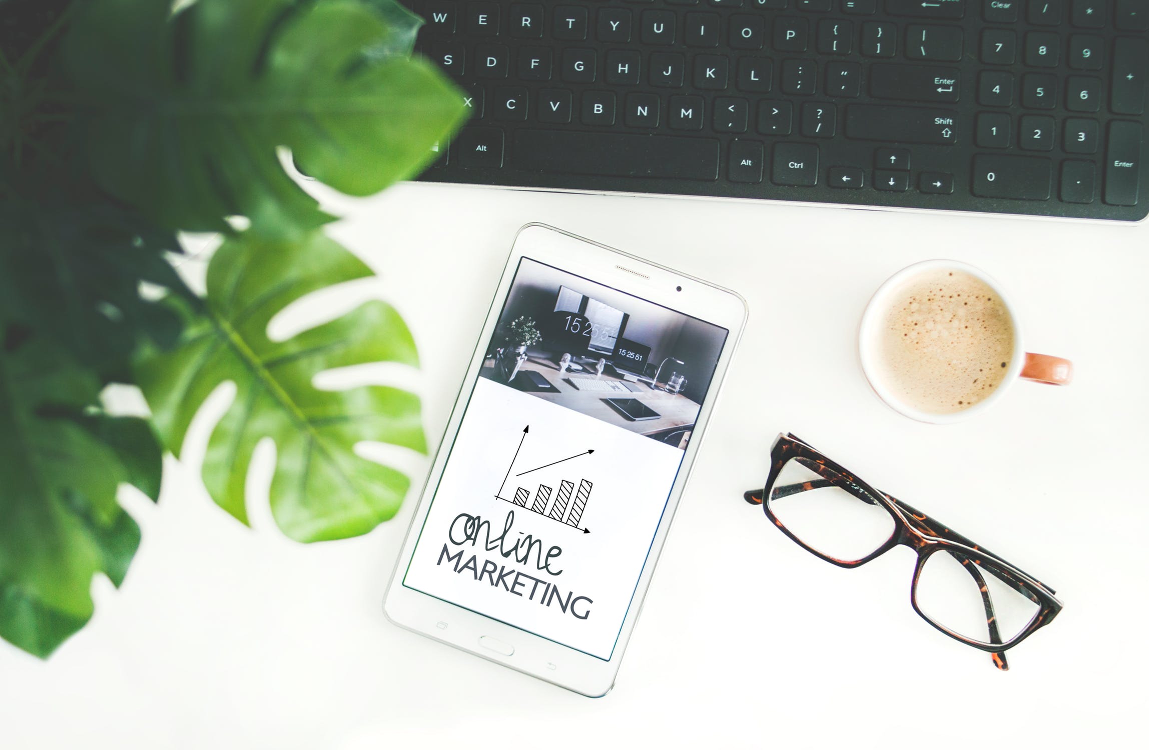 Earn A Living As A Marketing Coach & Copy Writer