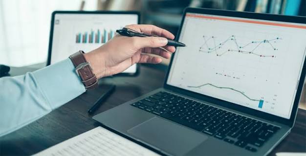 Finance Lessons for Tech Experts Finance Lessons for Tech Experts