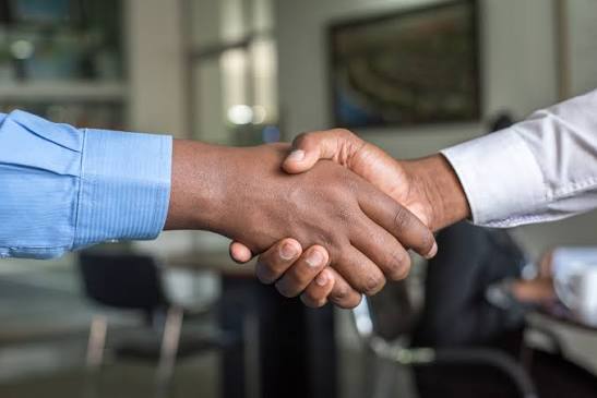10 Effective ways to Earn Customers Trust
