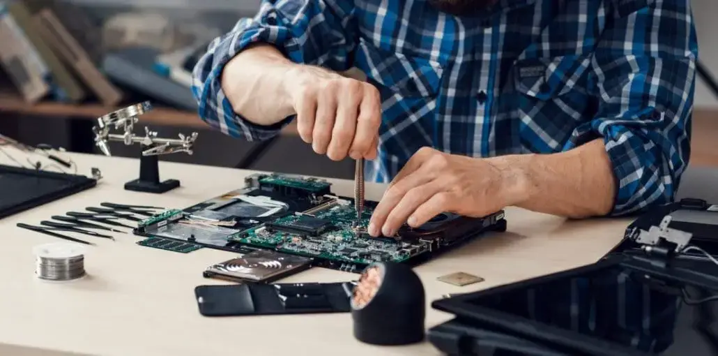 Make Money As A Computer Technician