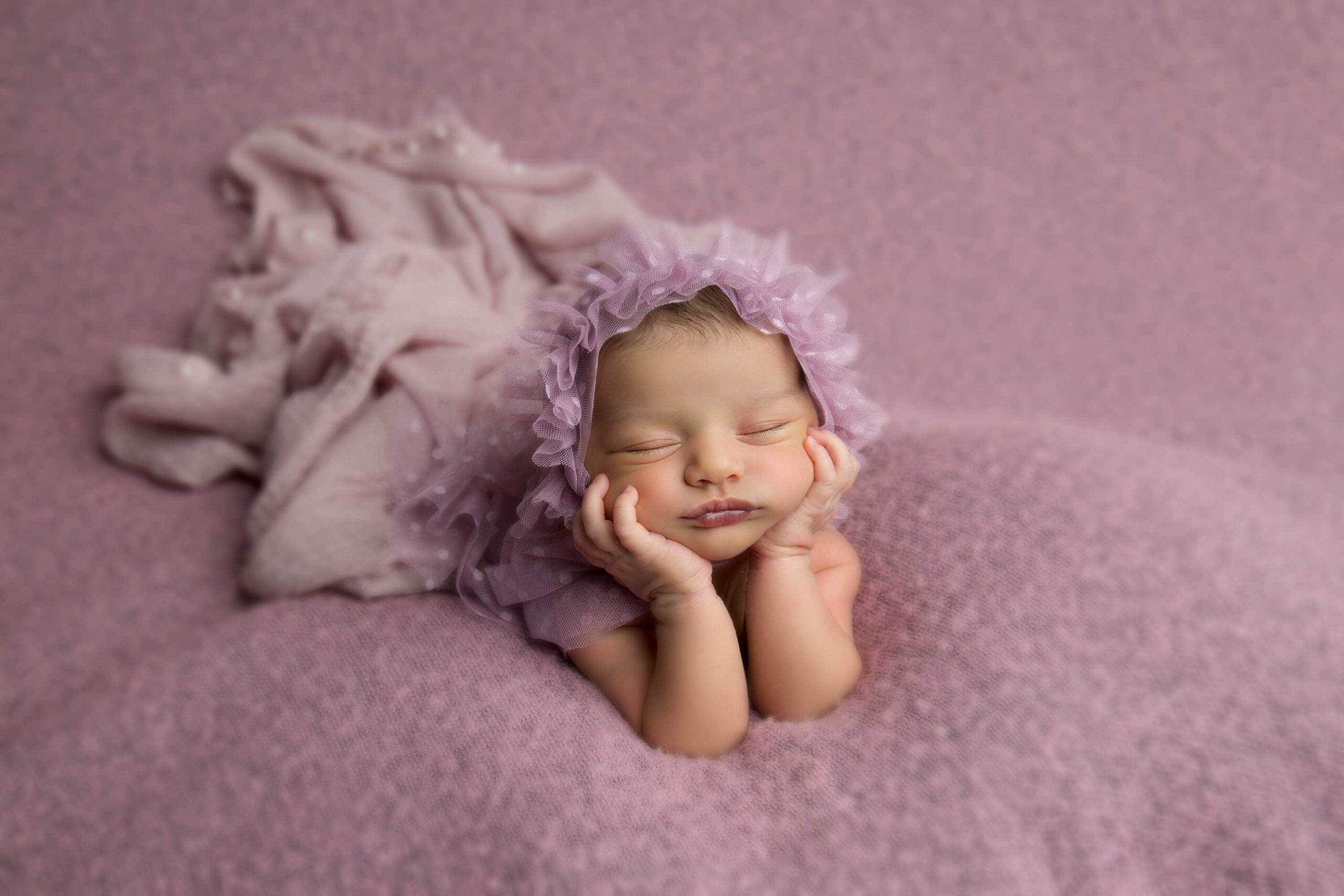 Tips and Ideas for Newborn Baby Photoshoot