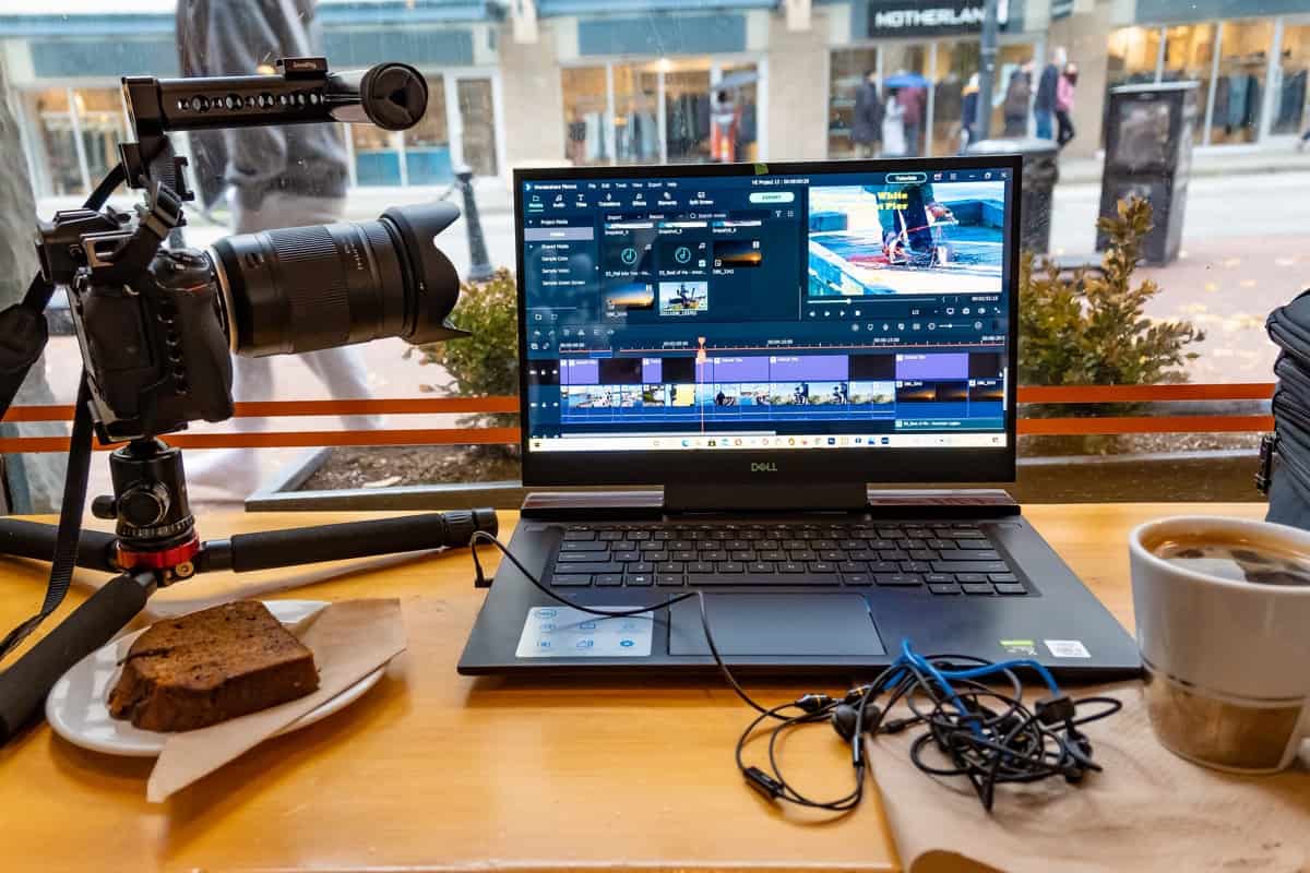 Earn Money On the web With Video Editing