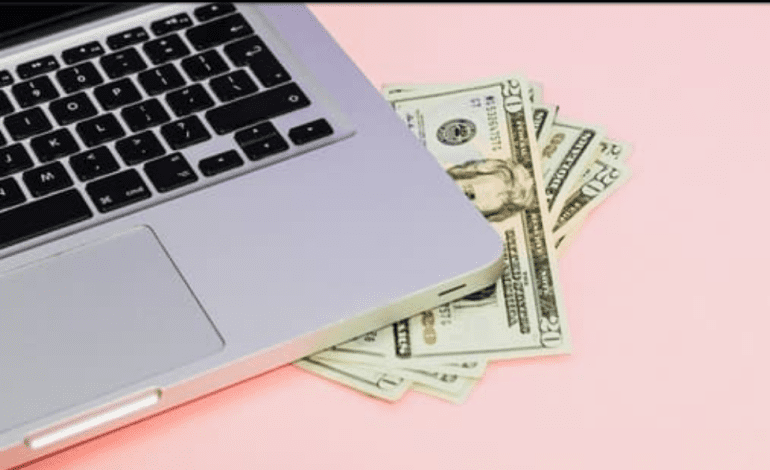 10 Websites That Pay Daily