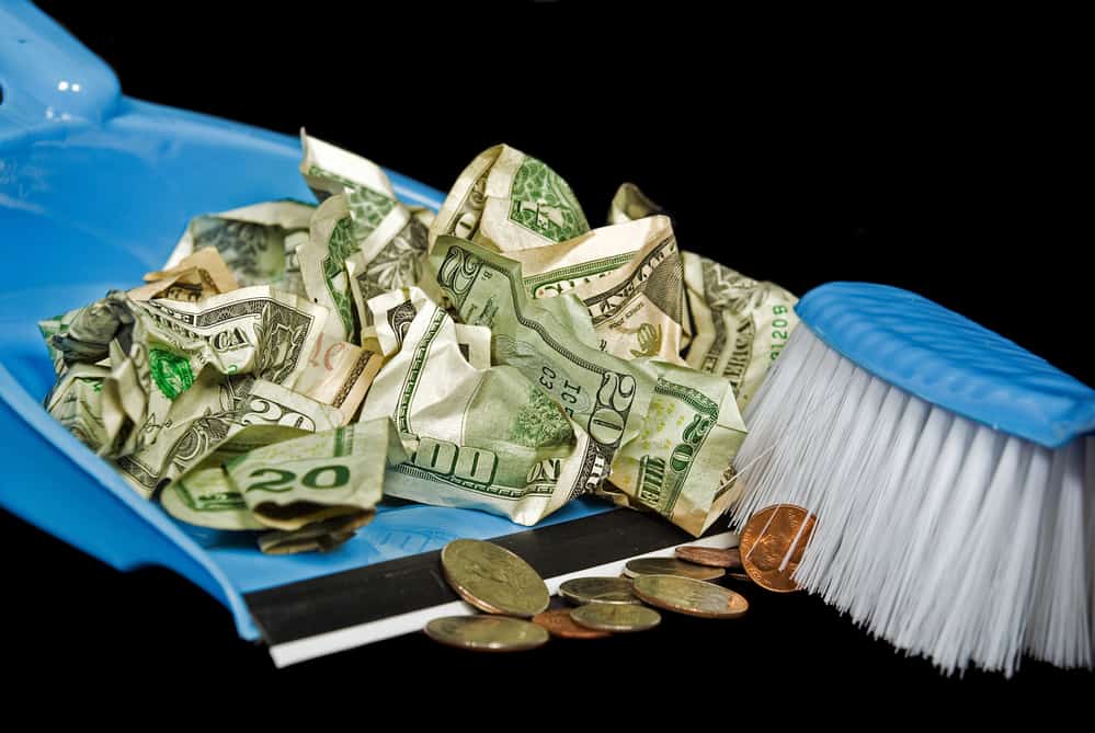 Making Money From Decluttering Services