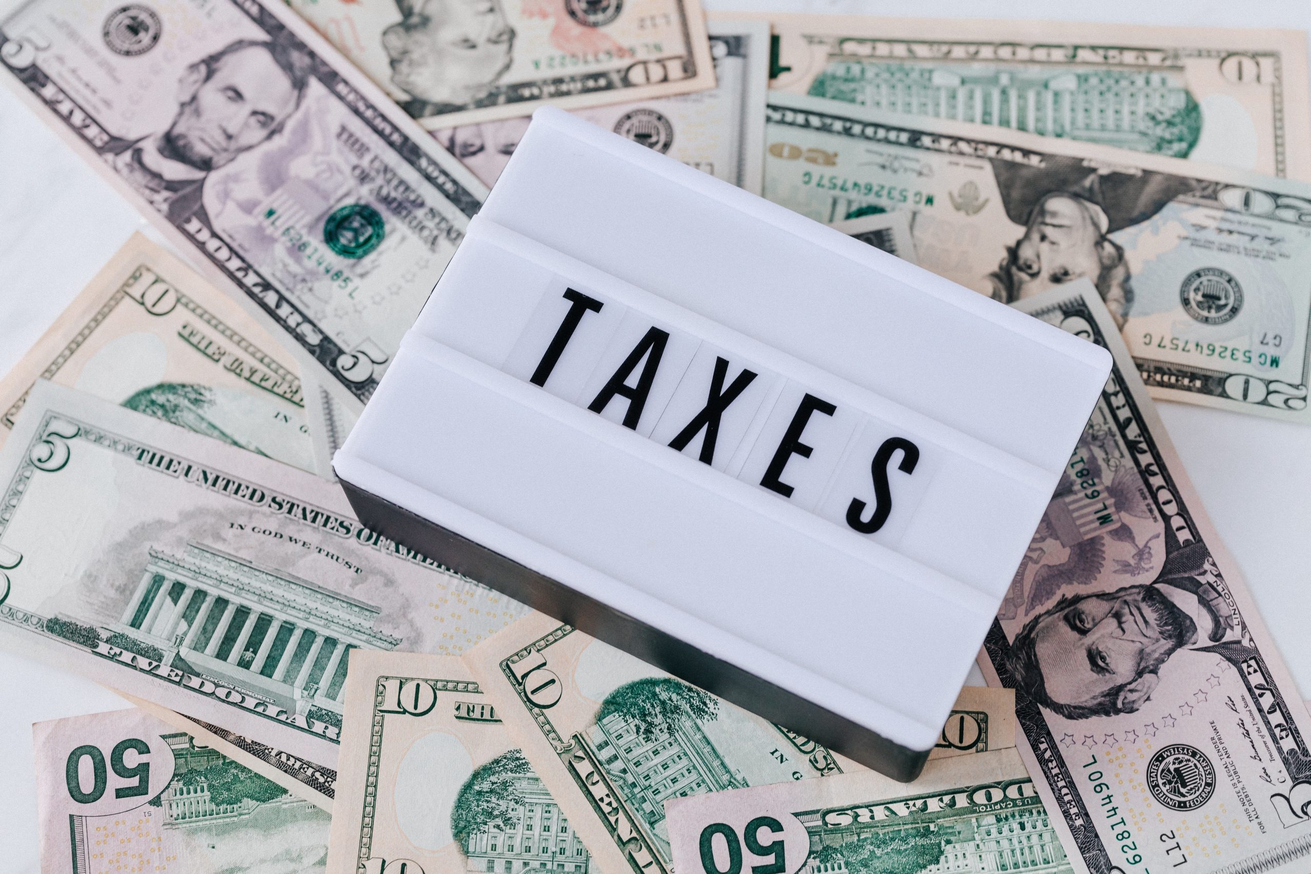 Tax Brackets versus the Fixed Tax Rate