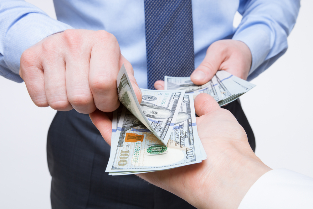 Determinants of Corporate Individual Payouts Determinants of Corporate Individual Payouts
