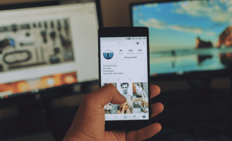 How to Sell on Instagram: 8 Features For Driving Sales