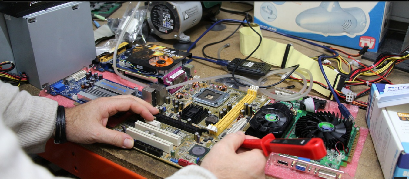 What Equipment do I Need to Start a Computer Repair Business?