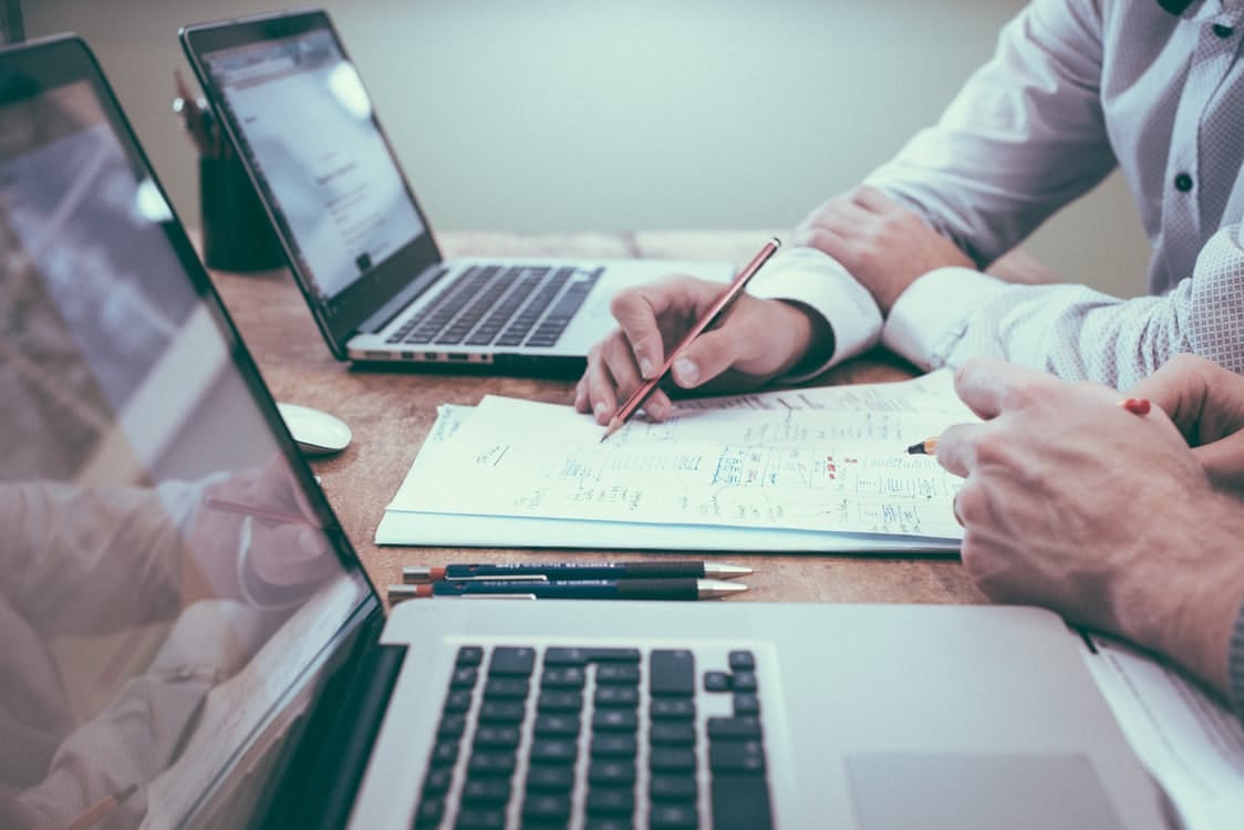 How do Entrepreneurs Use Their Resources to Start Businesses
