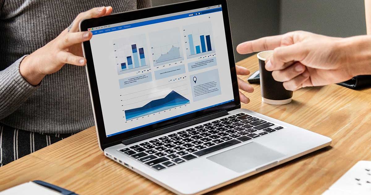 A/B Testing and Data-driven Decision Making in Digital Advertising A/B Testing and Data-driven Decision Making in Digital Advertising