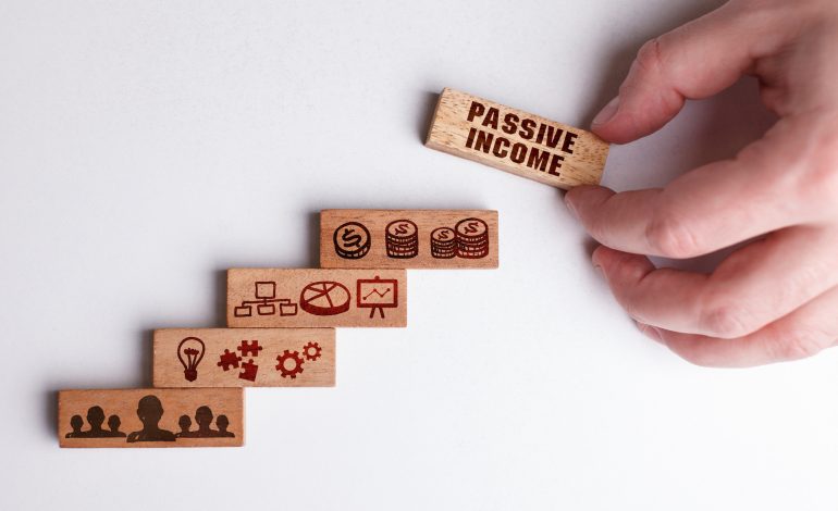 10 Passive Income Ideas for Busy Professionals