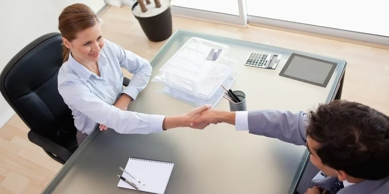 How to Improve Your Candidate Experience With a Staffing Agency