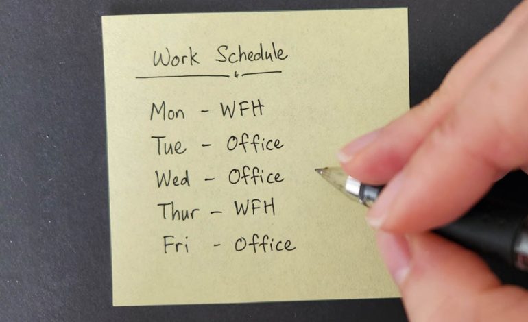 Hybrid Work Schedules: How to Create a Flexible Schedule