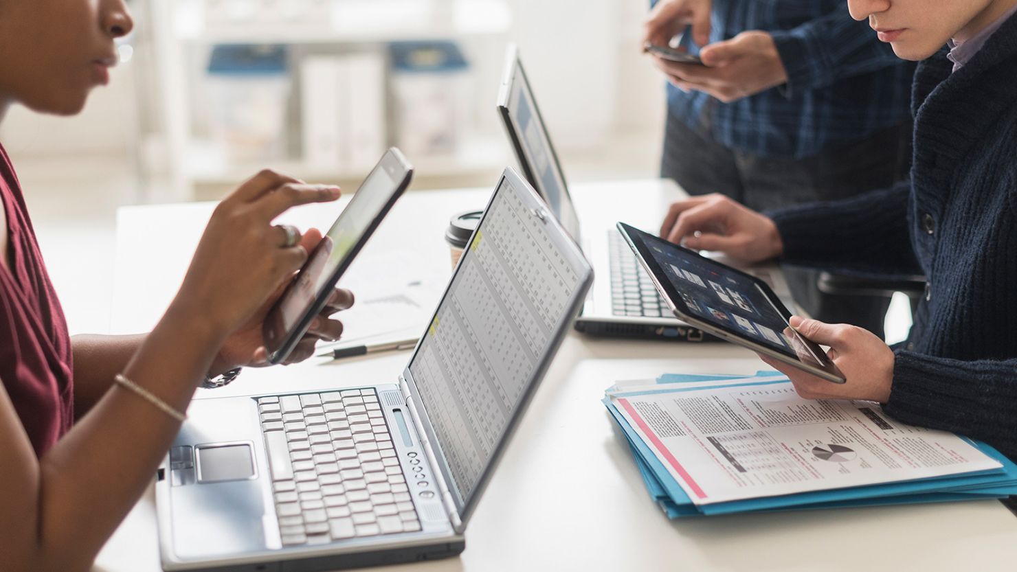 The Importance of Communication in Hybrid Work Environments