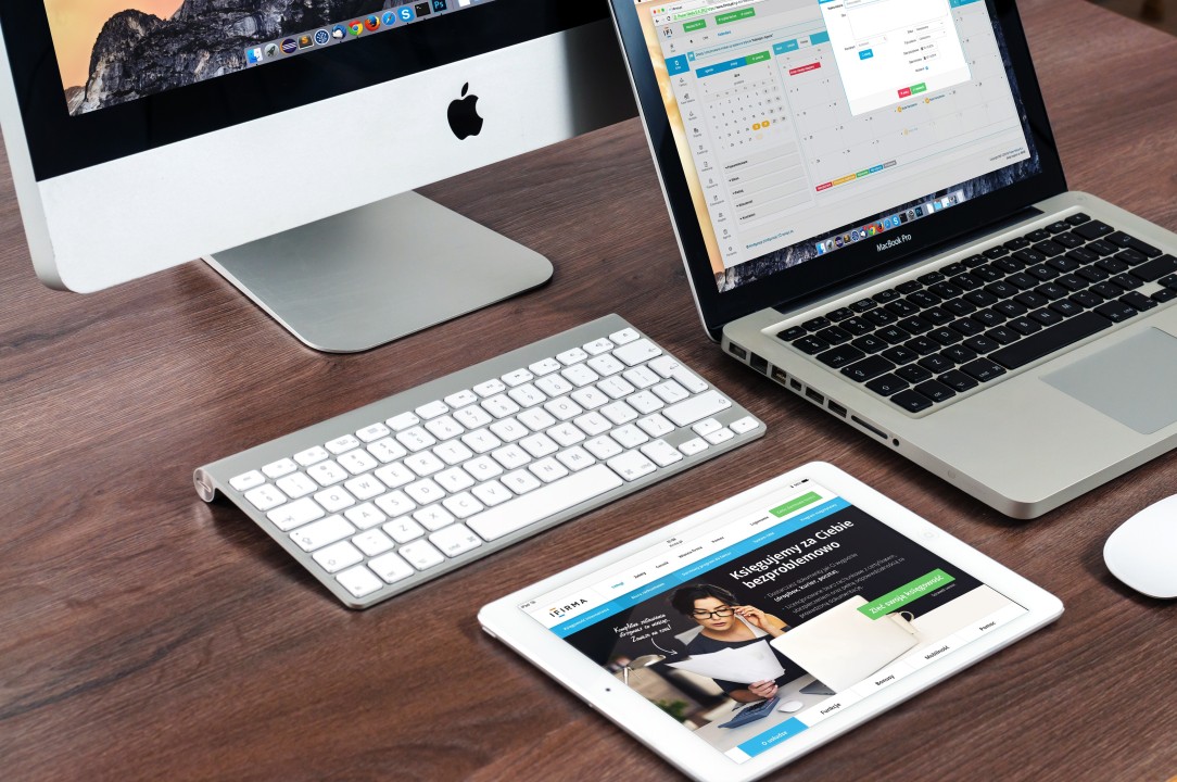 The Top Hybrid Work Tools and Software for Remote Collaboration The Top Hybrid Work Tools and Software for Remote Collaboration