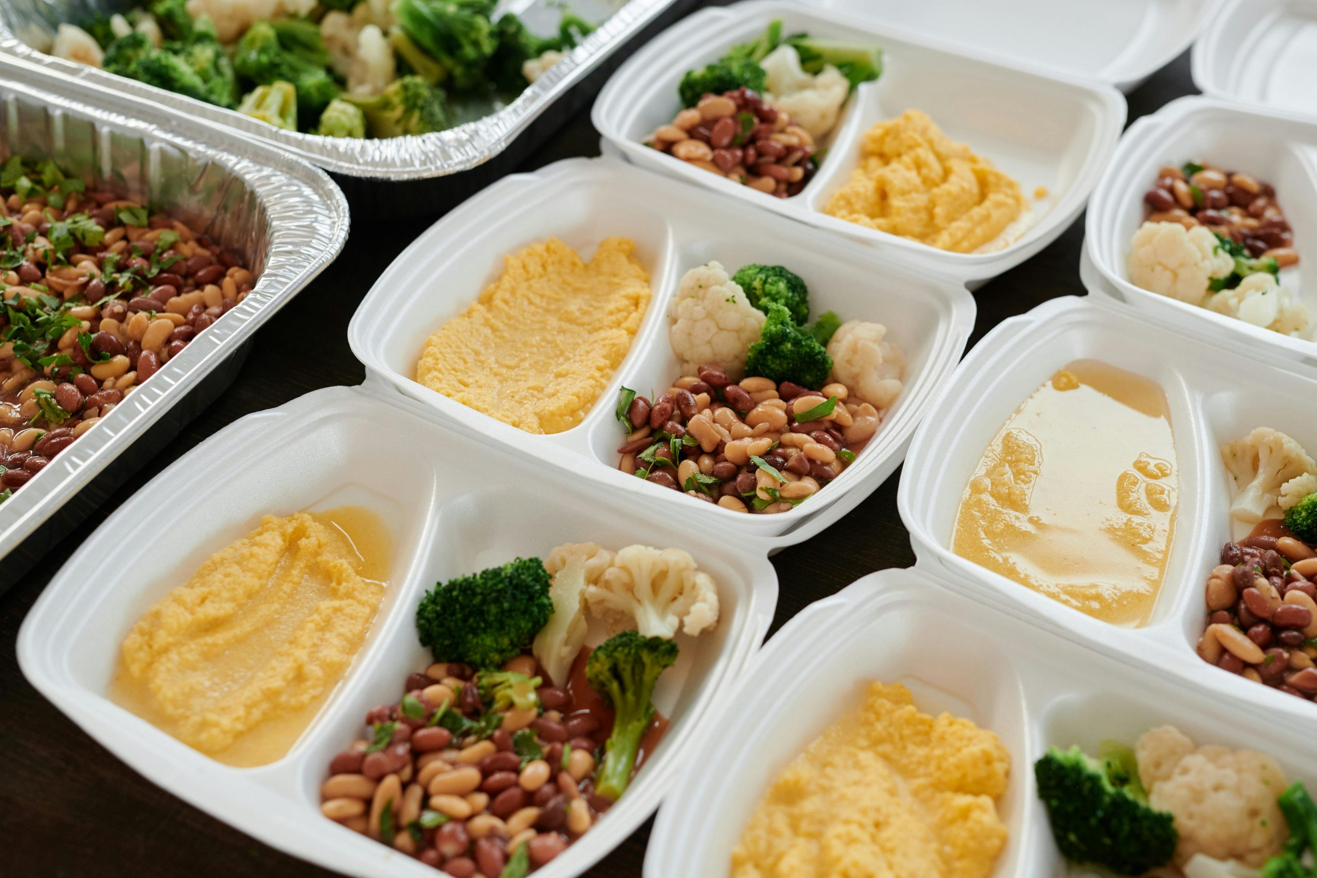 How to Reduce Waste with Sustainable Food Packaging