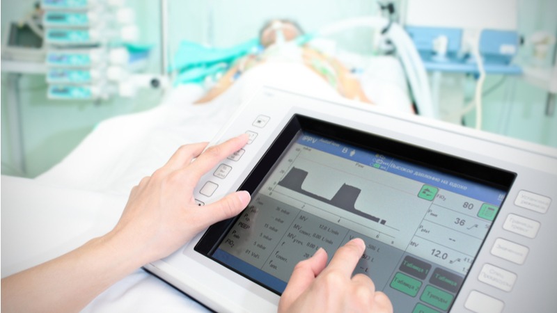 What Are The Cybersecurity Challenges of Using IoT in Hospitals
