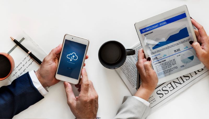 What is Data as a Service? Benefits and Applications What is Data as a Service? Benefits and Applications