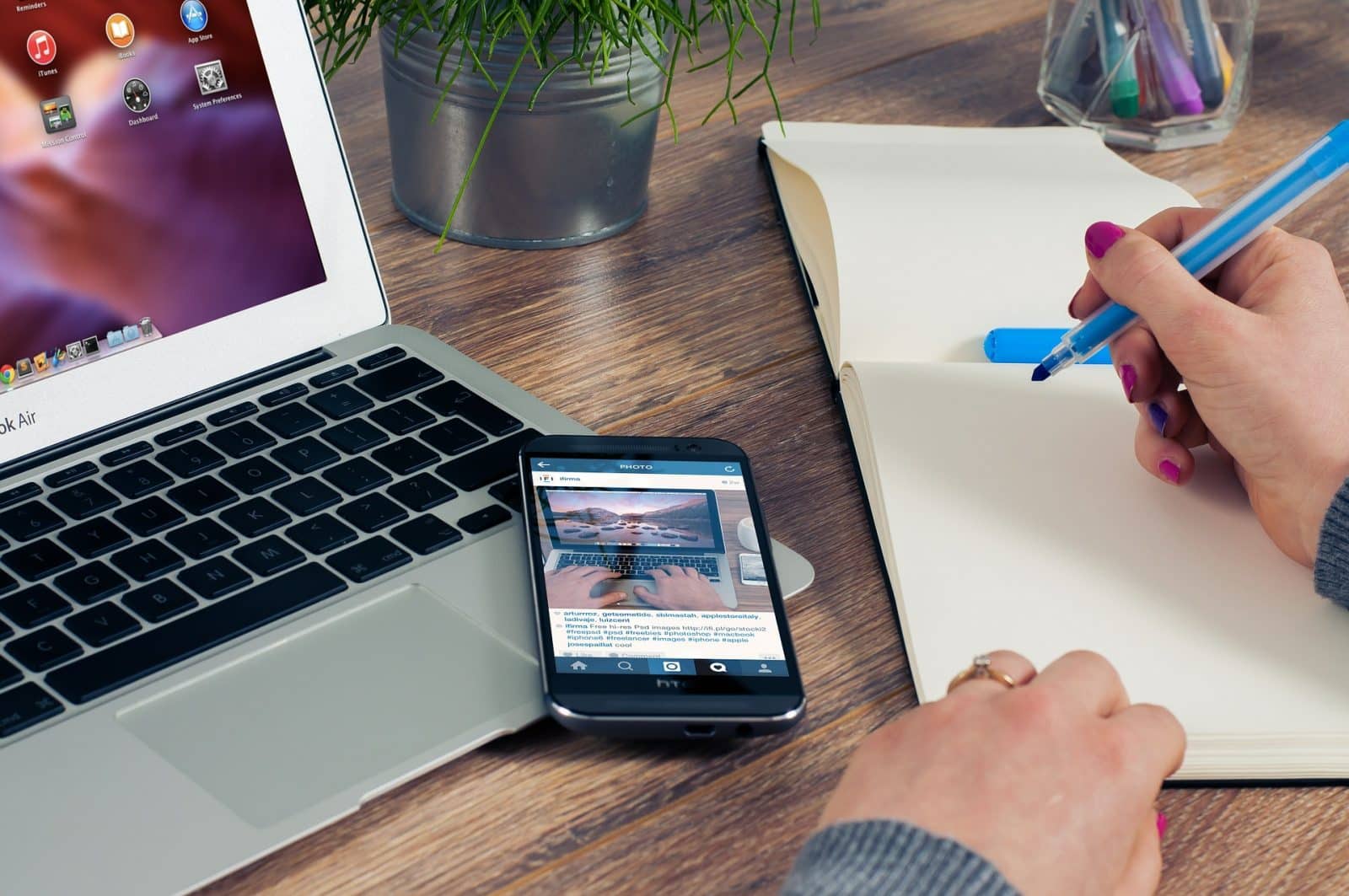Digital Nomad Entrepreneurship: Starting a Business on the Road