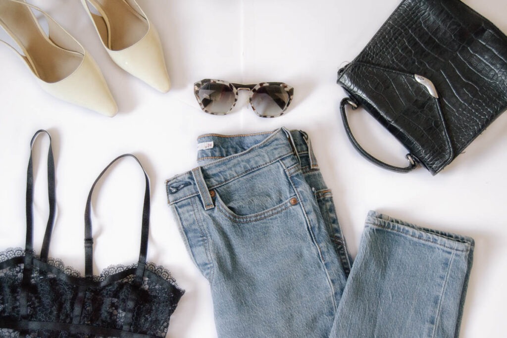 Fashion Trends vs Timeless Styles: What's Best for Your Business?