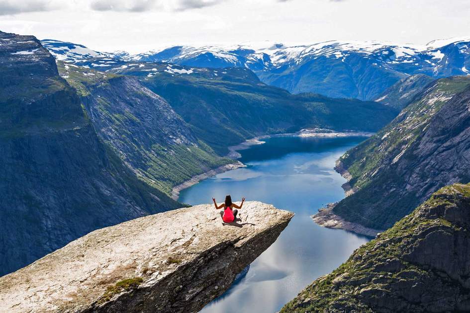 The Benefits of Solo Travel for Personal Growth The Benefits of Solo Travel for Personal Growth