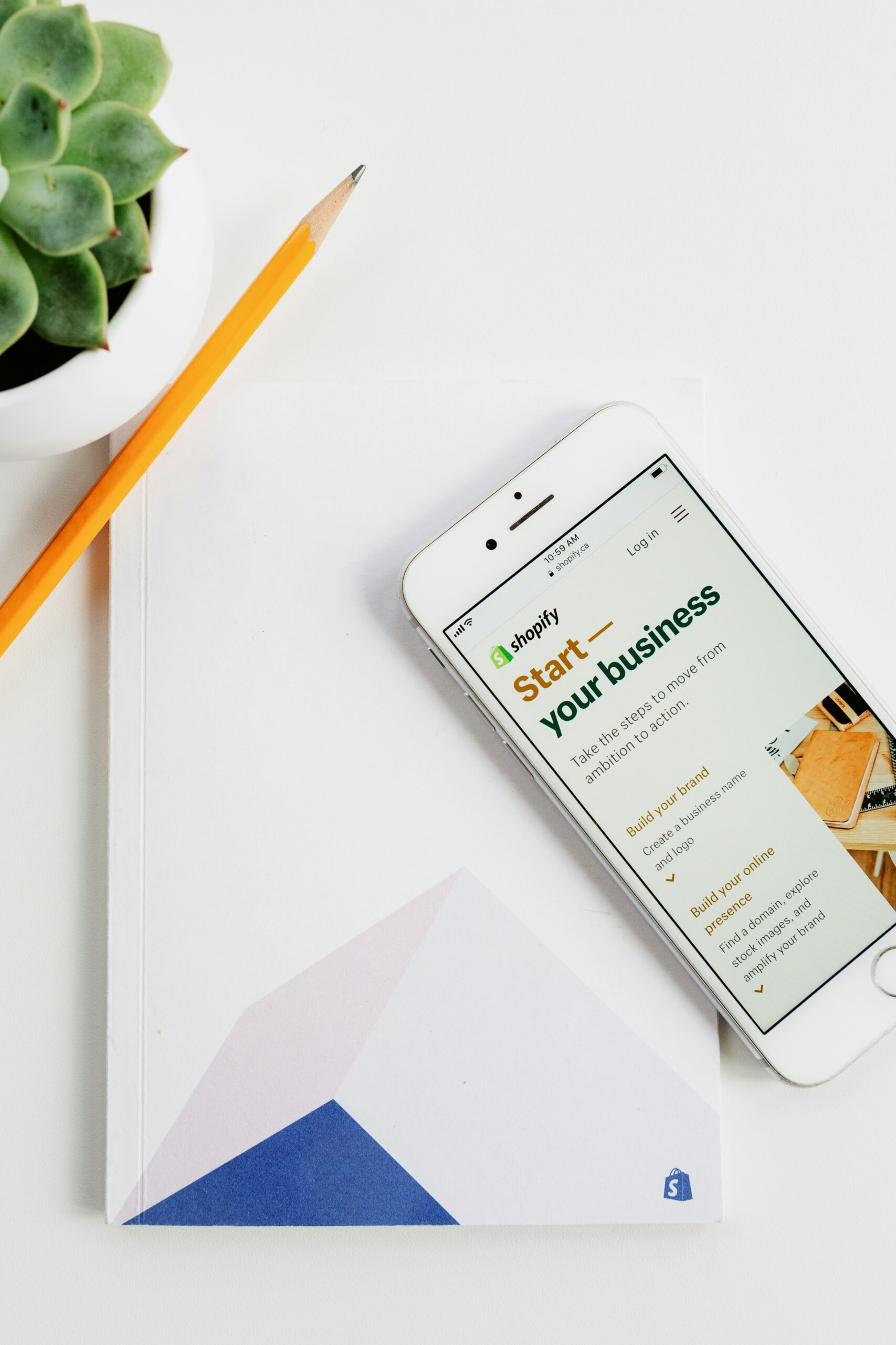 Why Do Most Shopify Stores Look the Same? How to make yours different?