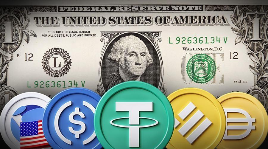 Digital Currencies vs Traditional Banking: Who Wins?