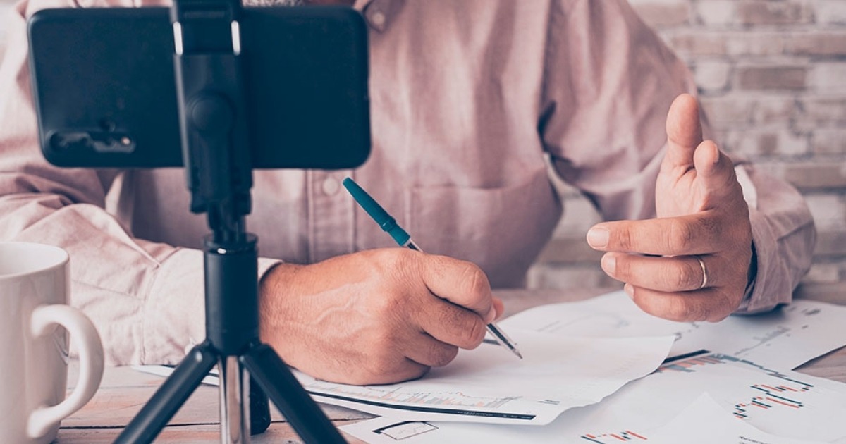 Creator Economy by Niche: A Deep Dive into High-Earning Fields like Finance, Tech, and Food