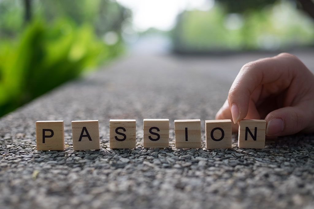 How to Turn Your Passion into a Profitable Online Business